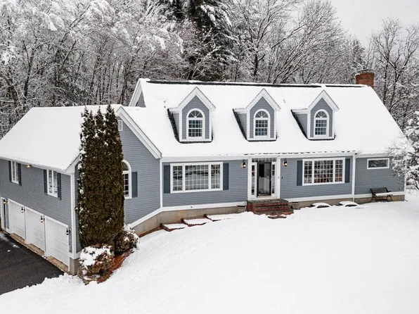 19 Pine Drive, Bedford, NH 03110