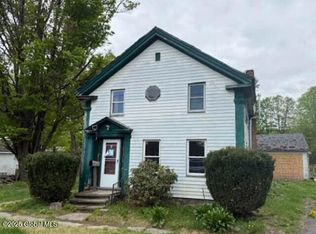 19 Washington St, Cambridge, NY 12816