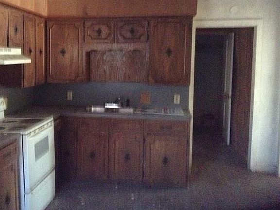 5th image of 714 Dunn St