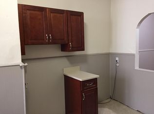 7217 62nd St, Ridgewood, NY 11385