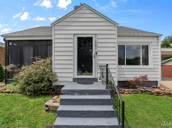1507 N Henderson St, Cape Girardeau, MO 63701
