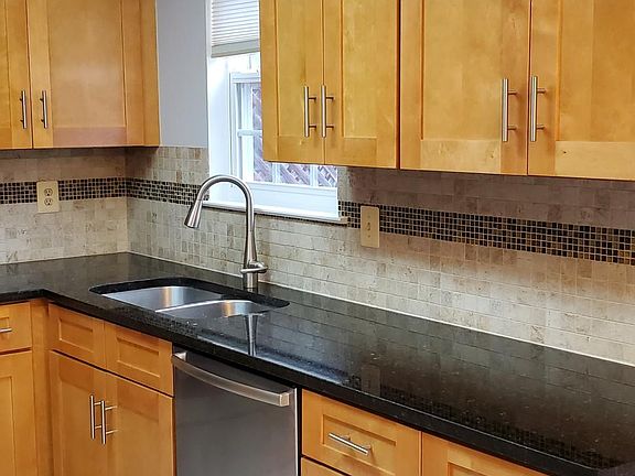 3rd image of 3757 Broomsedge Ct