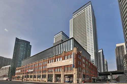 19 Bathurst St #4210 Photo 1