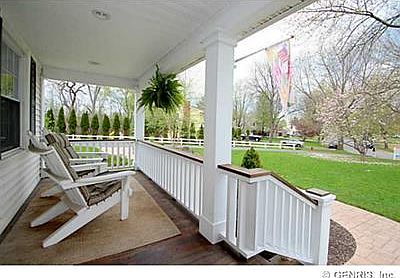 3rd image of 104 Deerfield Dr