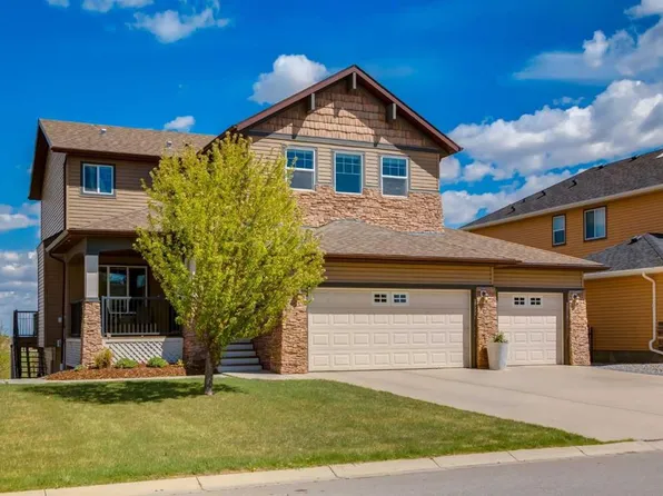 545 S Boulder Creek Cir SE, Rocky View County, AB T0J 1X3