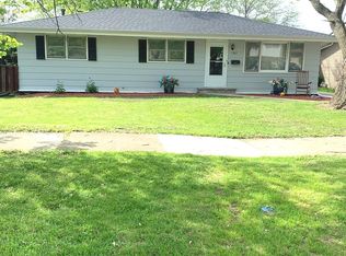 1303 Devonshire Dr, Joliet, IL 60435