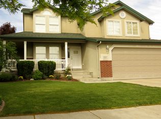 1415 S Bridgeview Dr, Layton, UT 84041