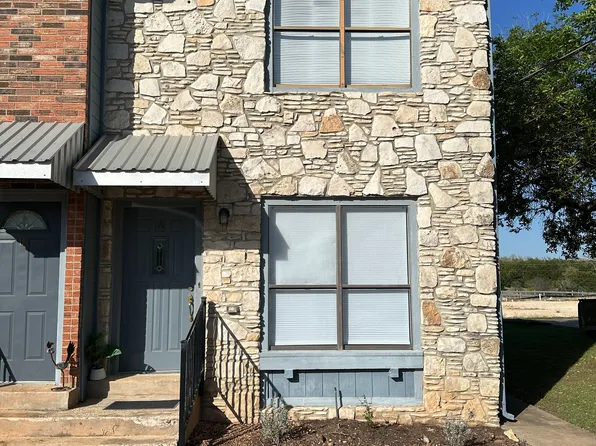 3005 Whisper Oaks Ln APT A, Georgetown, TX 78628