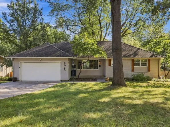 8025 Dearborn Dr, Prairie Village, KS 66208