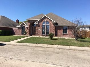 1115 Barrymore Ln, Duncanville, TX 75137
