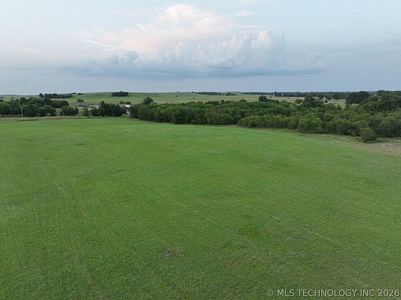 5th image of 3 N 4030th Rd