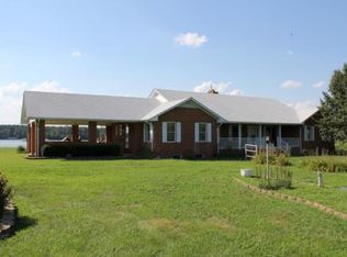 154 Palmer Dr, Lottsburg, VA 22511