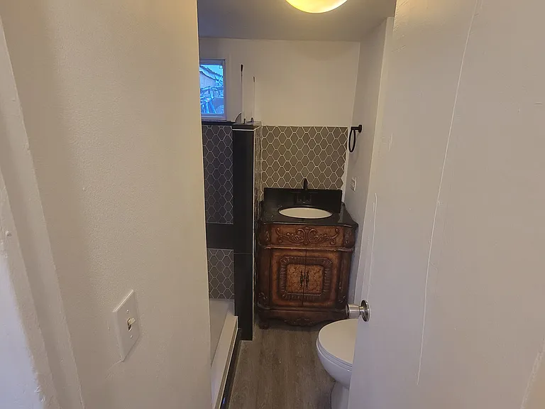 465 Colorado Blvd #5 — Photo 6