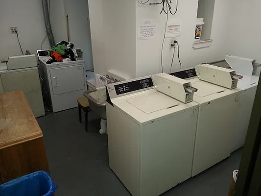 Rented by ZealEstate Group Inc | media 47