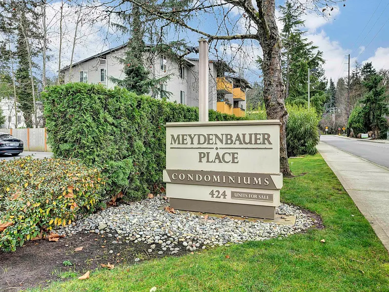 424 102nd Ave SE #107 — Photo 20