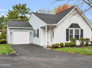 4 Edgeware Clos #1000, Freehold, NJ 07728