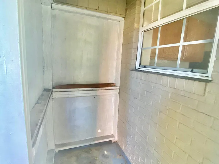 2114 Spring Park Rd — Photo 34