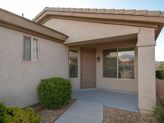 4th image of 3714 E Canyon Crest Ave
