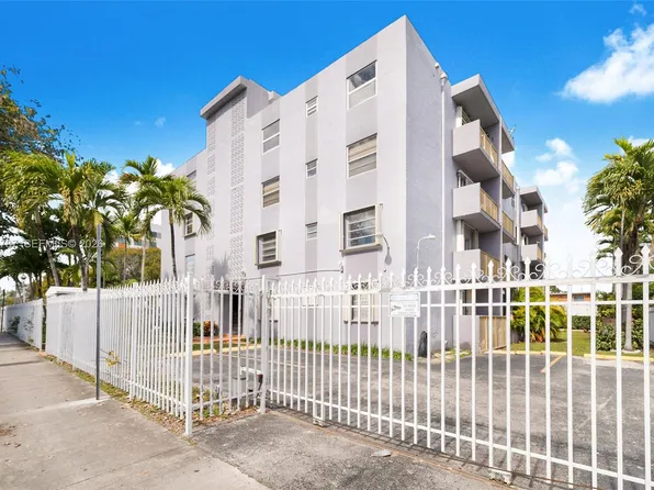 1661 SW 3rd St APT 25, Miami, FL 33135