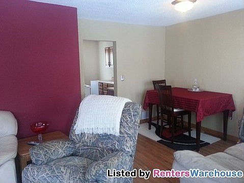 4th image of 1800 Reaney Ave