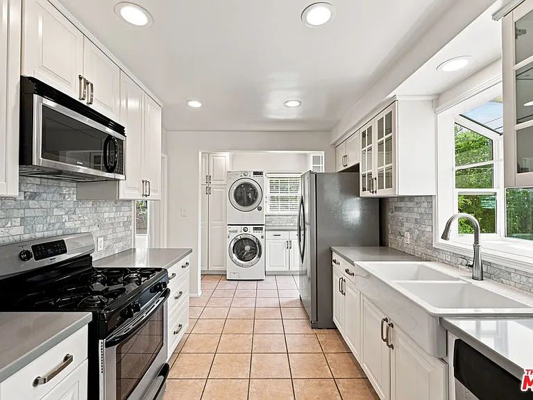 2904 Oakhurst Ave — Photo 10