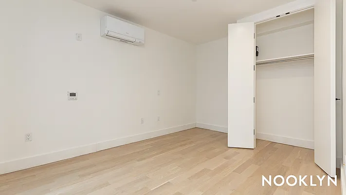 Rented by Nooklyn NYC LLC | media 96