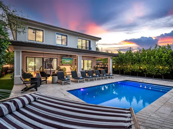 620 SW 12th Avenue, Fort Lauderdale, FL 33312