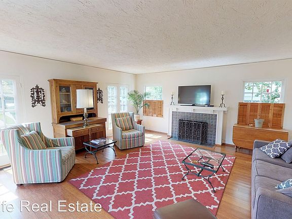 5th image of 1008 E Ave #3305579