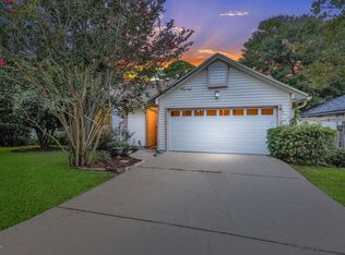 1728 Chandelier Cir W, Jacksonville, FL 32225