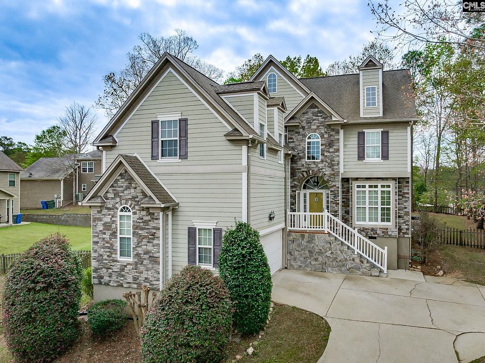 1st image of 9 N Woodburn Ln