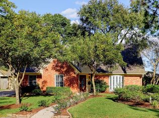 10211 Greenwillow Dr, Houston, TX 77035