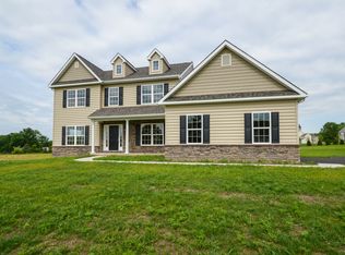 72 S Allentown Rd, Telford, PA 18969