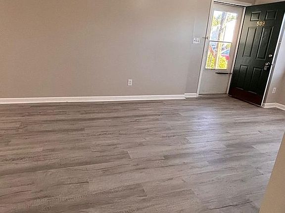 3rd image of 1112 Trinity St APT 509