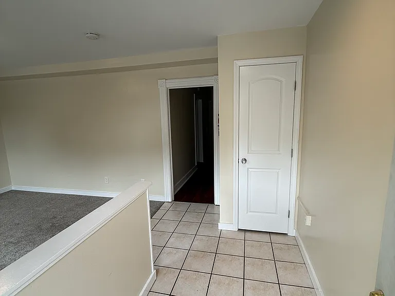 218 Main St #3 — Photo 8