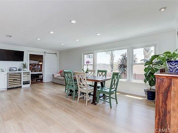 5th image of 634 W Palm Ave