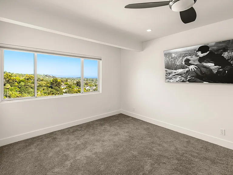 813 E Anapamu St #PENTHOUSE — Photo 25