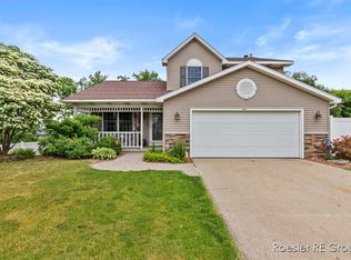 5012 Brookcrest Ct SW, Wyoming, MI