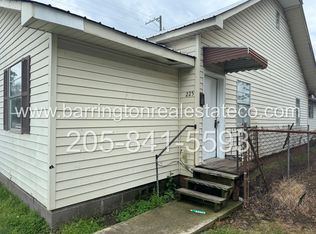 225 50th St, Fairfield, AL 35064