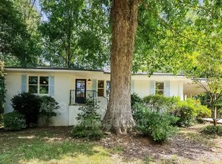 1875 Ravenwood Way NE, Atlanta, GA 30329