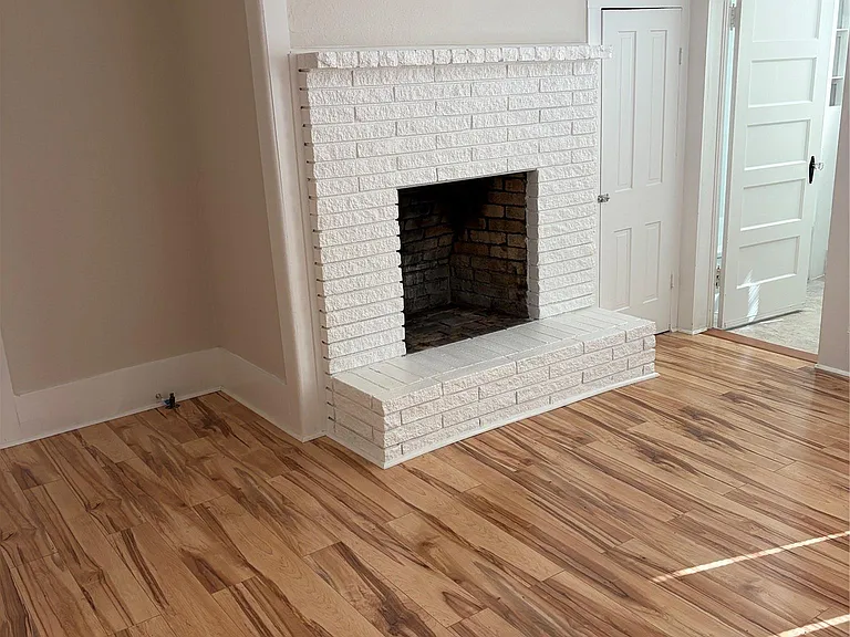703 E FM 243 — Photo 10