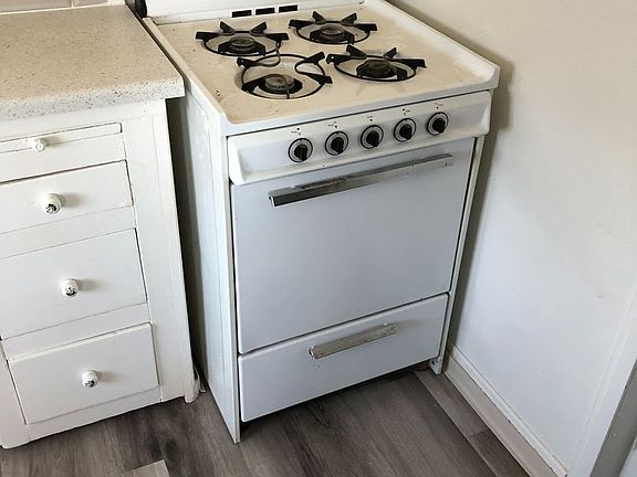 4th image of 1355-1359 Poli St #13555
