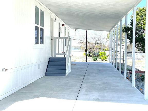 3rd image of 25521 Lincoln Ave #81