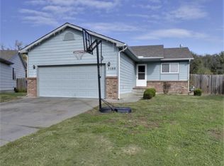 3588 E Sunnybrook Ct, Wichita, KS 67210