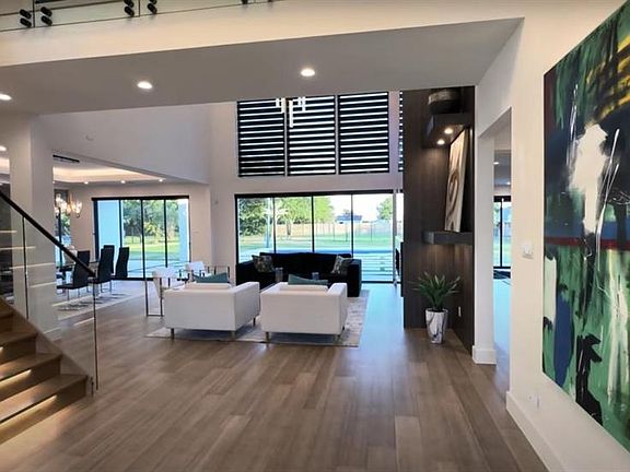 3rd image of 6711 Bishop Rd