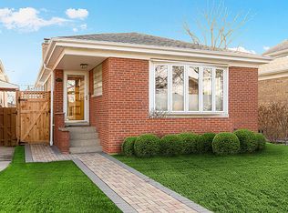 6249 N Tripp Ave, Chicago, IL 60646