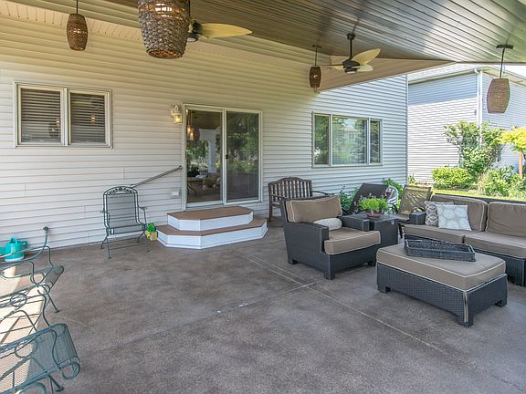 4th image of 13437 Meadow Ln