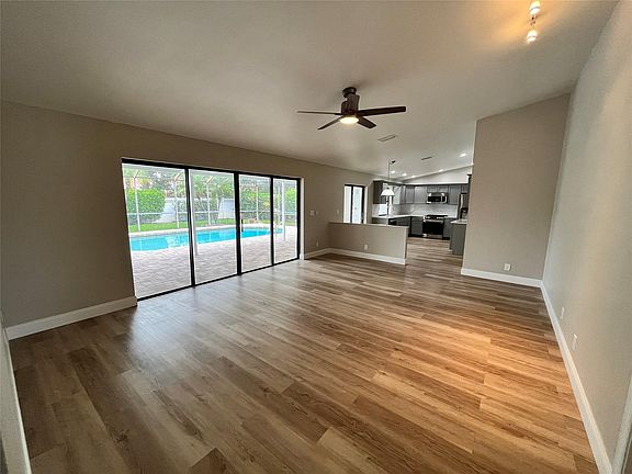 5th image of 11375 NW 19TH Drive