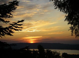 1603 NE Corbett Hill Rd, Corbett, OR 97019