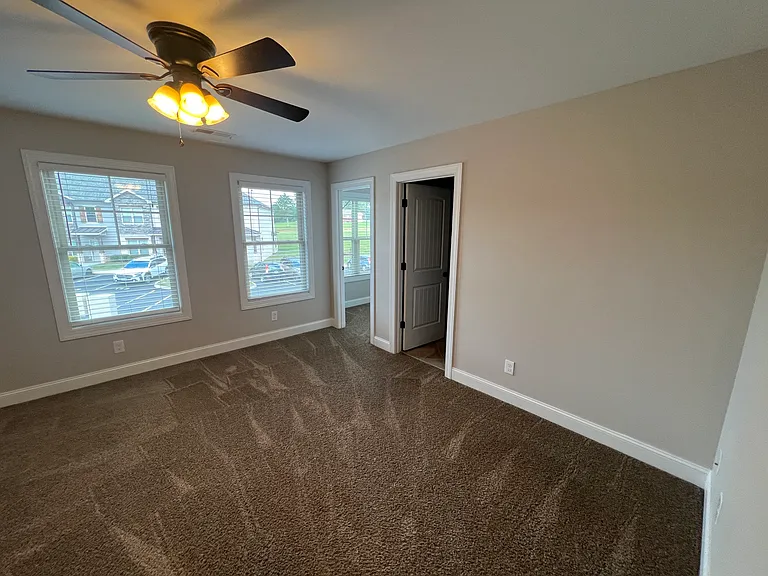 Mallard Ln — Photo 20