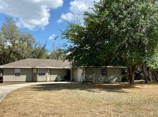900 Redwood Way, Lake Wales, FL 33898